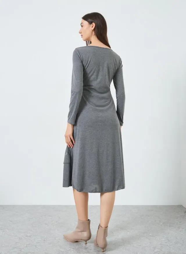 Ruffled Hem Metal Heart Front Midi Dress Grey – image 5