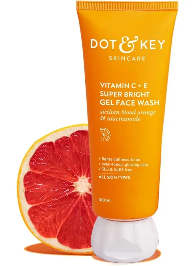 Dot & Key Vitamin C Super Bright Foaming Face Wash Travel 80ml