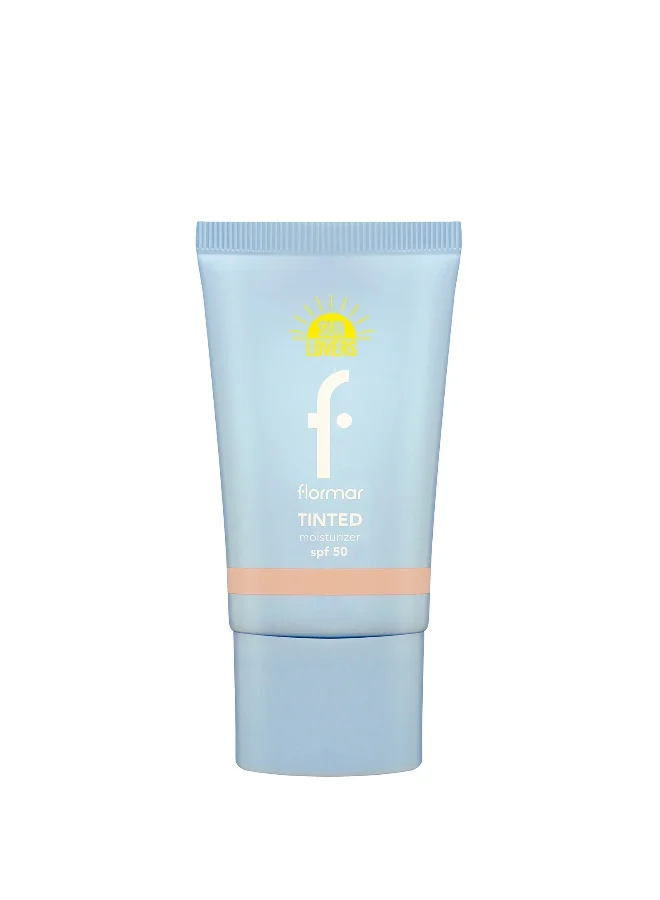 Tinted Moisturizer SPF50 002 Soft Beige