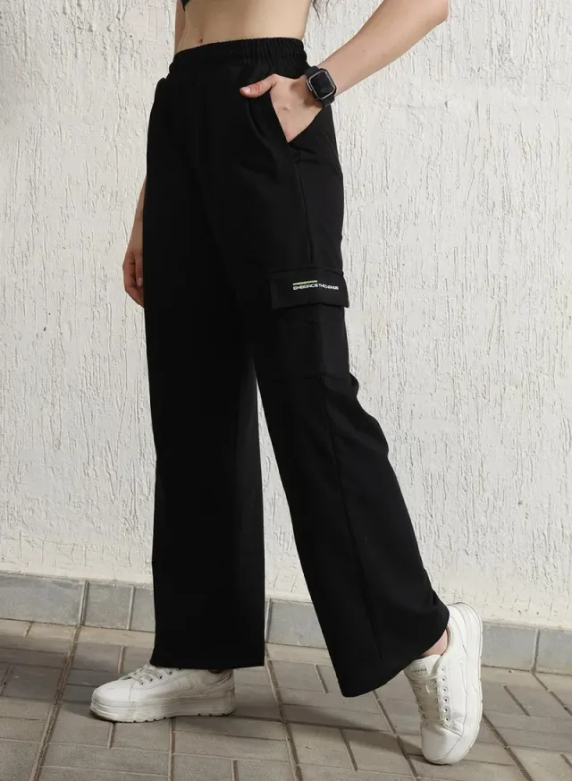 Women's Relaxed Fit Cargo Trousers Forest Green – image 3