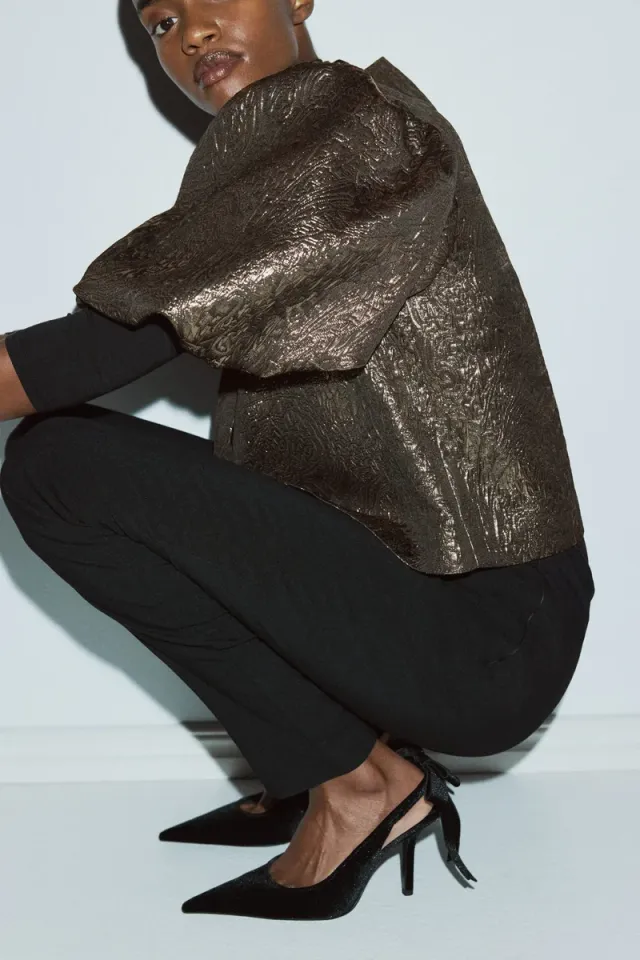 Balloon Sleeve Blouse – image 7