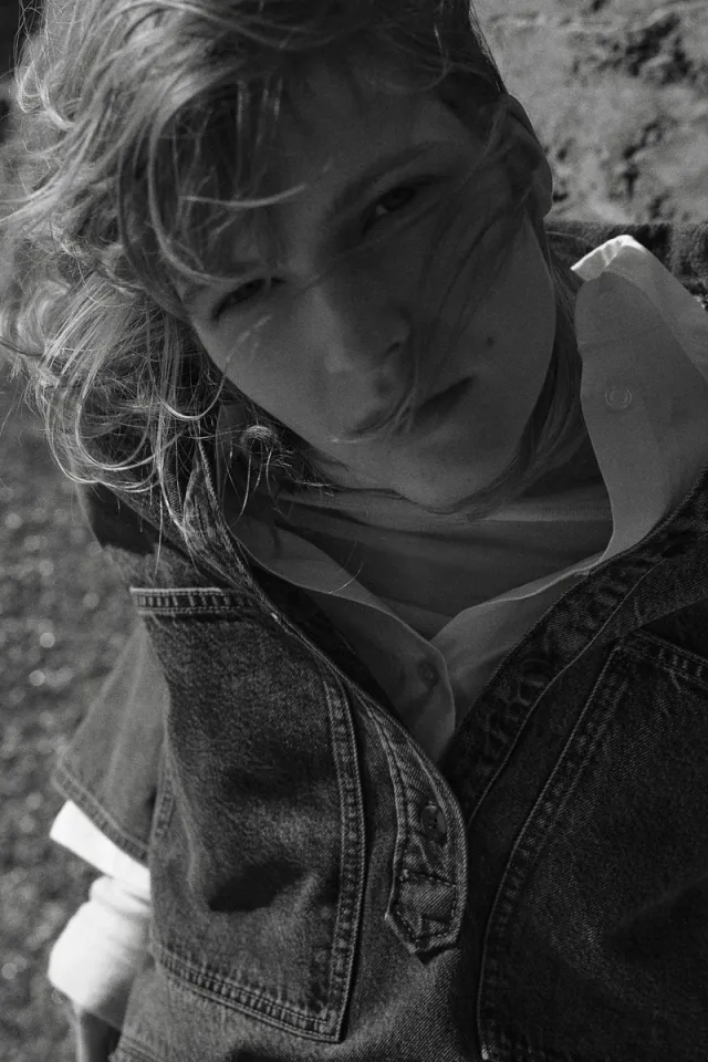 Long denim shirt – image 4