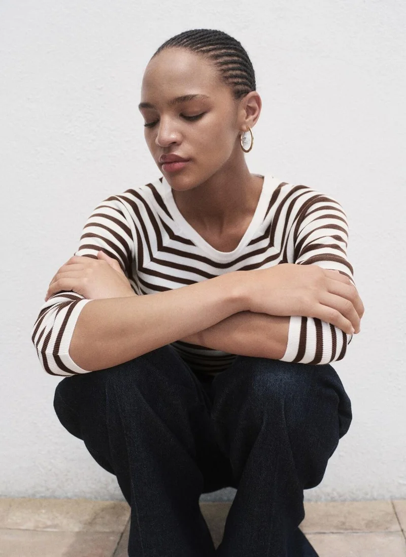 Long-Sleeve Fine-Knit Sweater