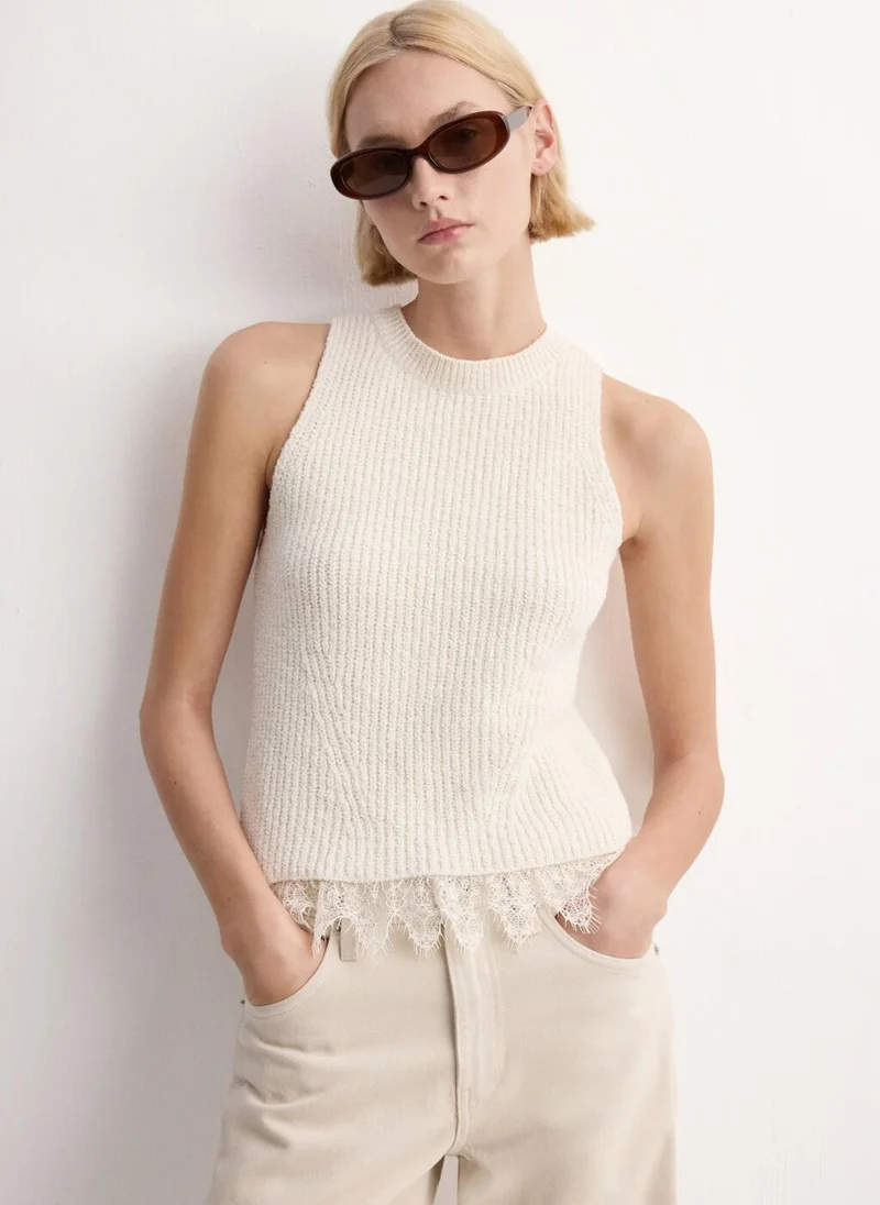 Lace Trim Knit Top