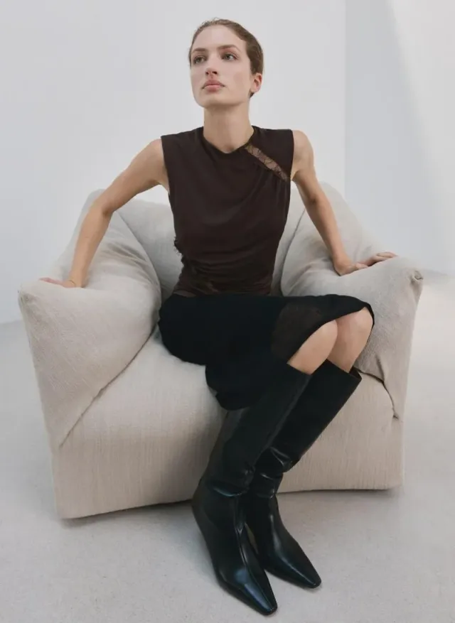 Ruched Fitted Top – image 5