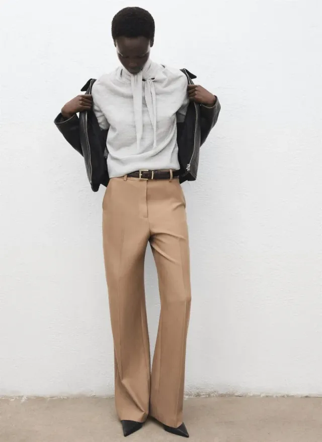 Turtleneck Knot Sweater – image 5