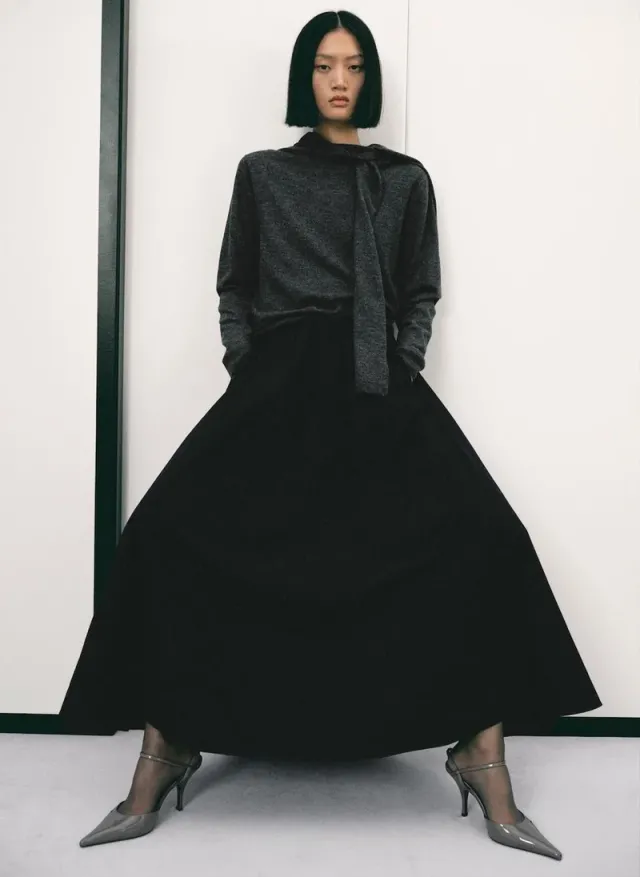 Combined Design Sweater – image 4