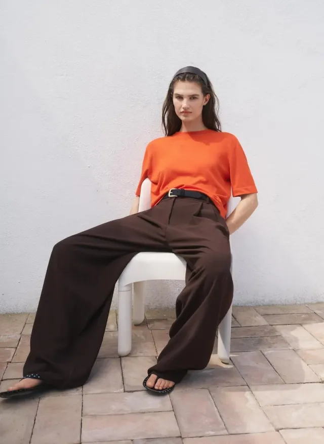 Short Sleeve Fine Knit Sweater – image 5