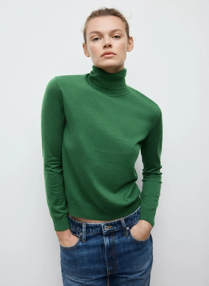 Turtleneck Knitted Sweater