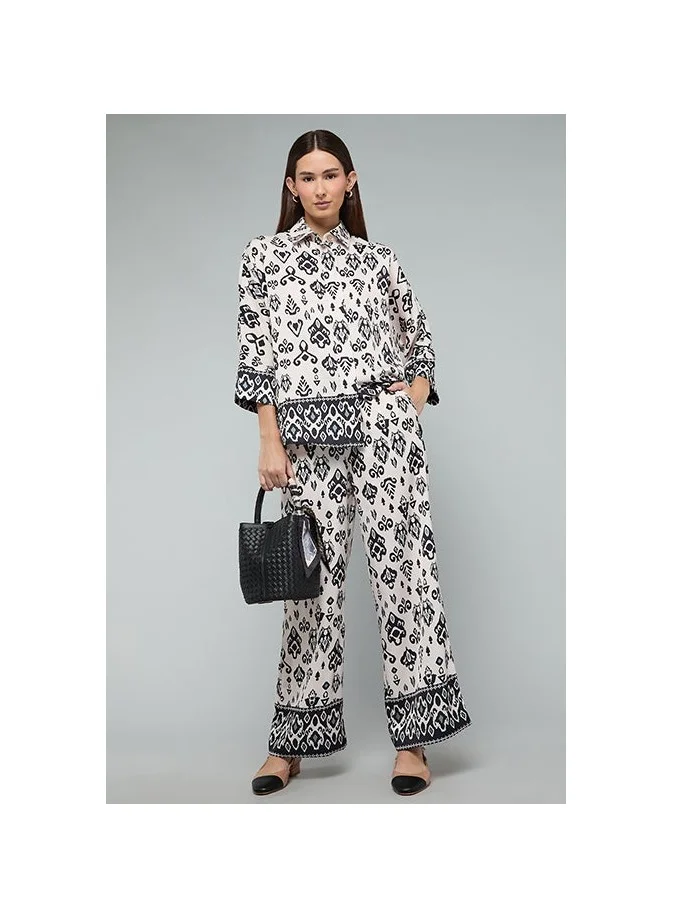Patterned Shirt with Classic Collar and 3/4 Sleeves