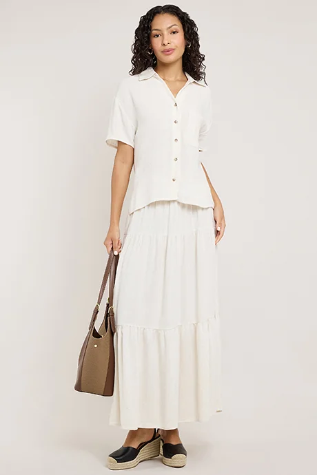 Textured Shirt with Spread Collar and Short 3/4 Sleeves