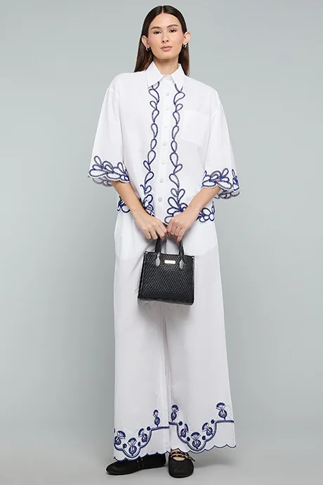 Embroidered Shirt with Classic Collar and 3/4 Sleeves