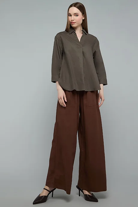 Solid Shirt with Classic Collar and 3/4 Sleeves