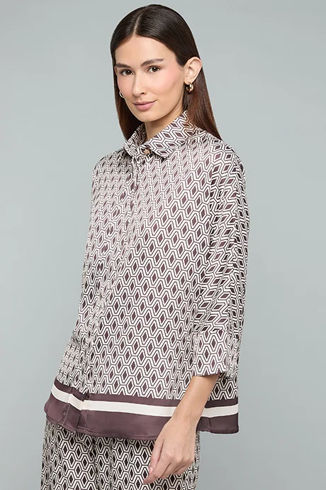 Patterned Shirt with Classic Collar and 3/4 Sleeves