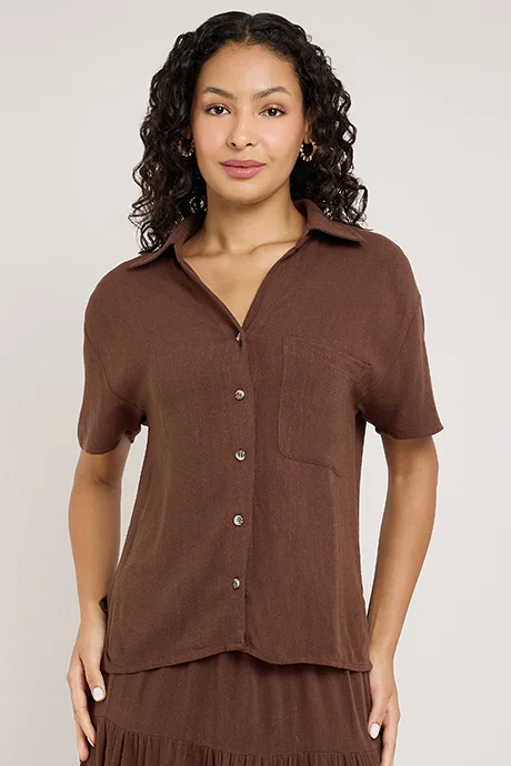 Textured Spread Collar 3/4 Sleeve Shirt Brown