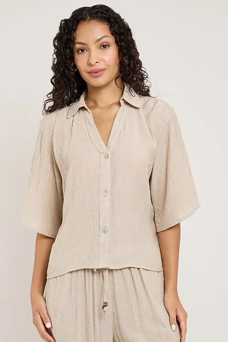 Textured Spread Collar 3/4 Sleeve Shirt Beige