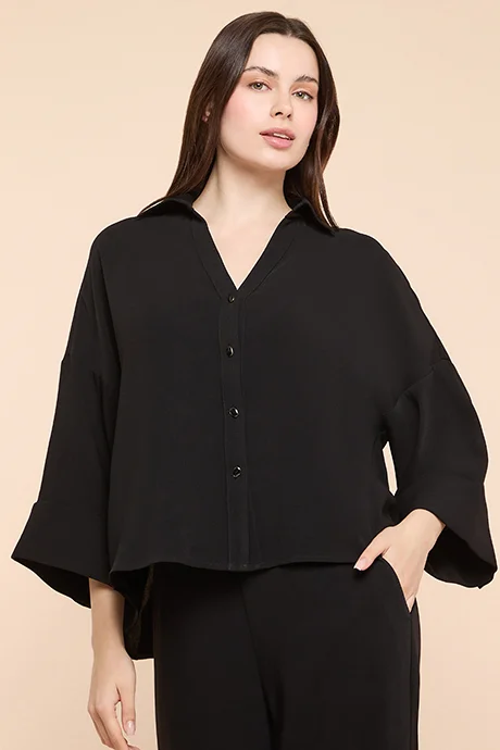 Solid Shirt with Spread Collar and 3/4 Sleeves