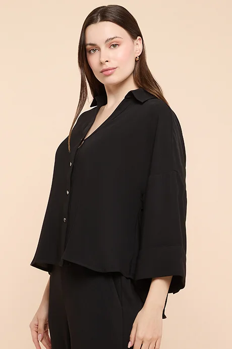 Solid Shirt with Spread Collar and 3/4 Sleeves