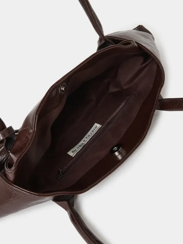 Styli Solid Shoulder Bag with Loop Charm brown – image 5