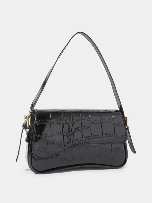 Textured Flap Shoulder Bag black