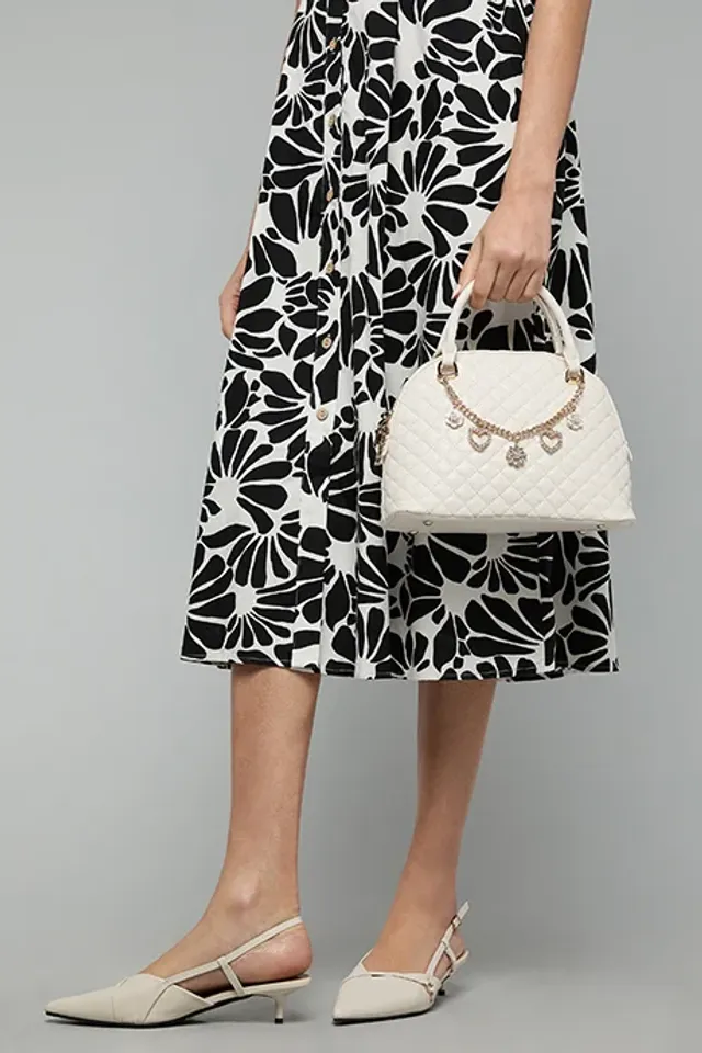 Quilted Handheld Bag, Cream – image 6