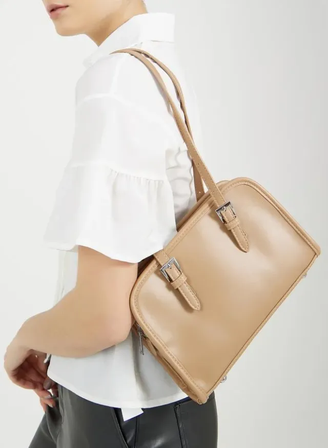 Belted Zip Shoulder Bag Beige – image 2