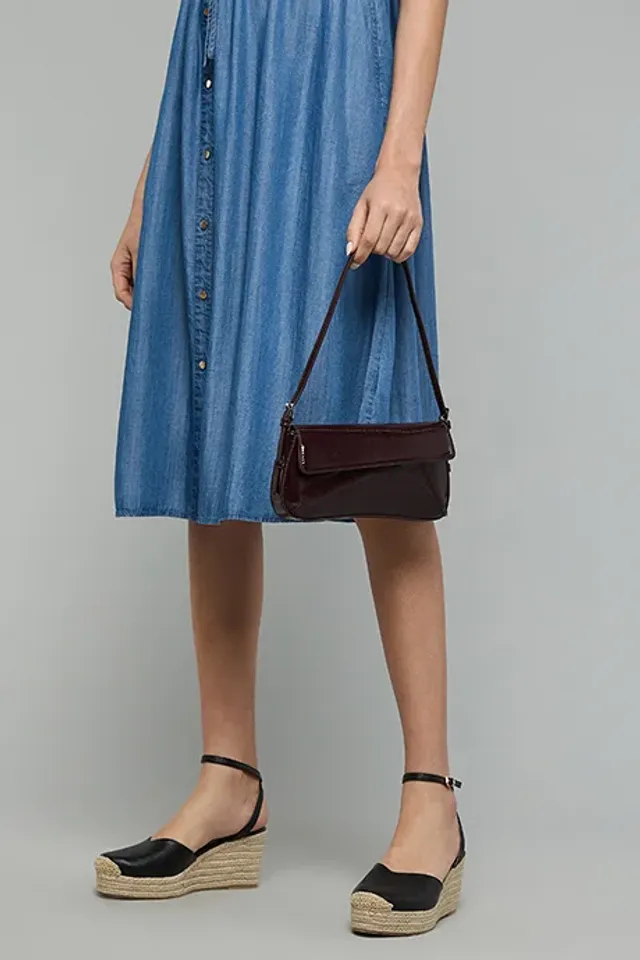 Glossy Shoulder Bag Bordeaux – image 6