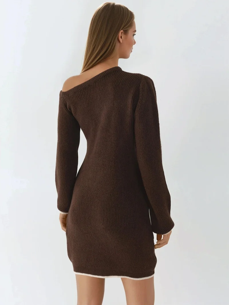 فستان مضلع بياقة غير متماثلة من ماي فاشن