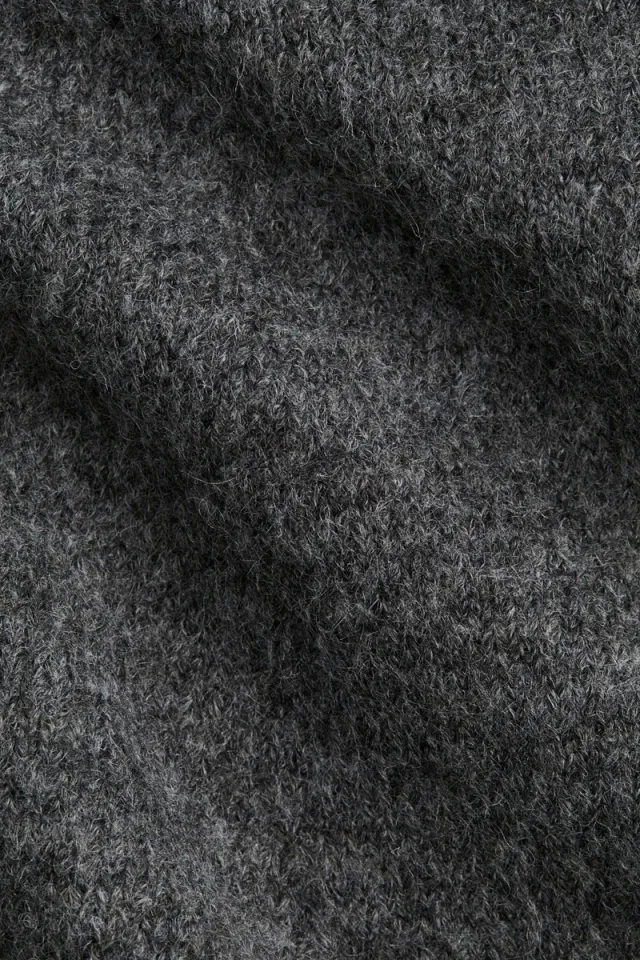 Knitted flared-skirt dress – image 6