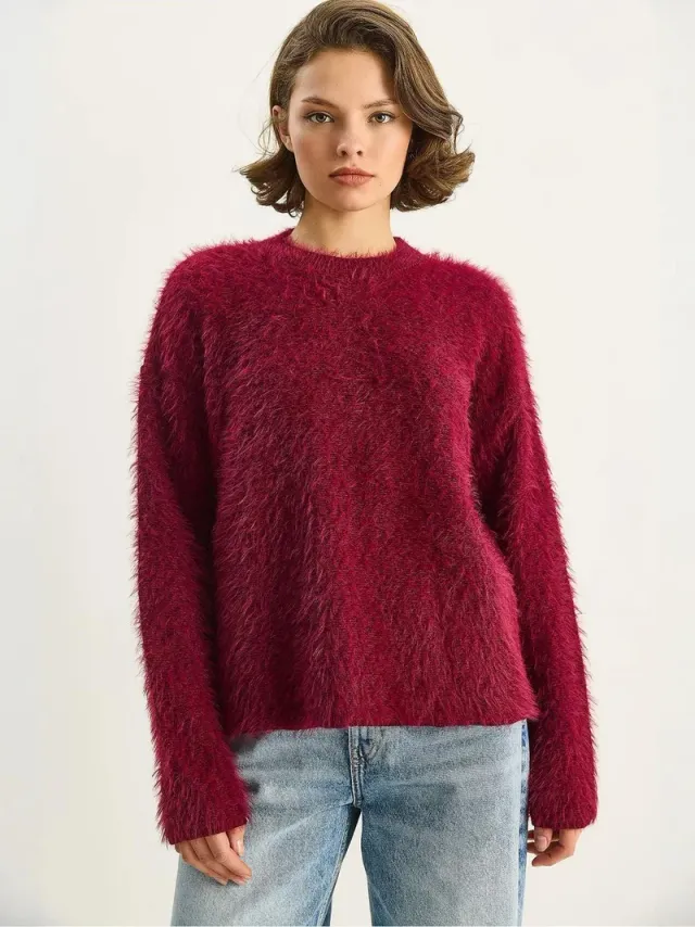 LUCCI Textured Knit Sweater – image 4