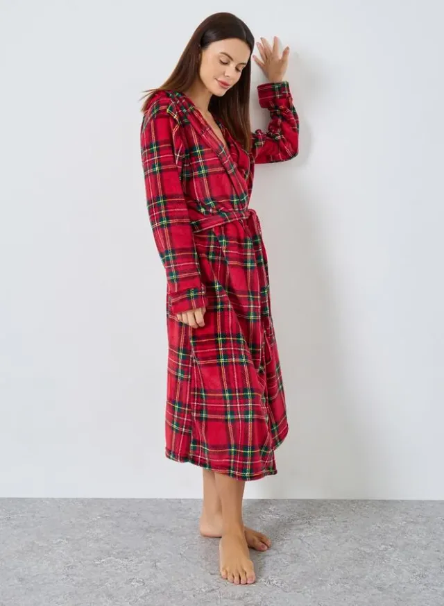 Checked Fleece Hooded Robe – image 6
