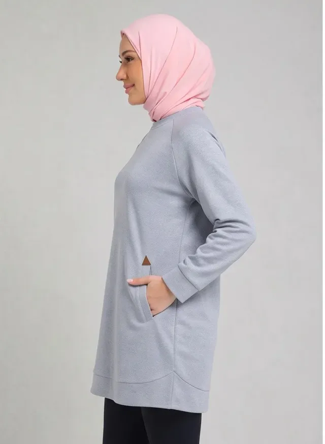 Farah Modest Activewear Long Sleeve Sweatshirt with Pockets – image 3