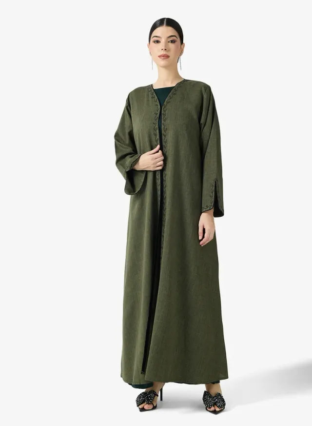 Embroidered Abaya With Sheila – image 5