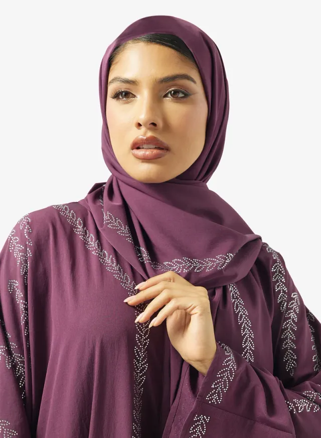 Embellished Abaya With Sheila – image 4