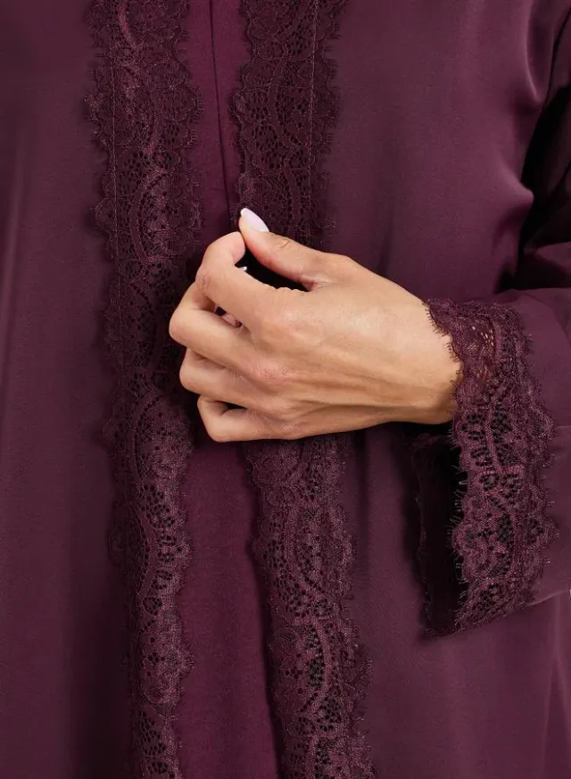 Burgundy Front Open Abaya with Lace Trim – image 4