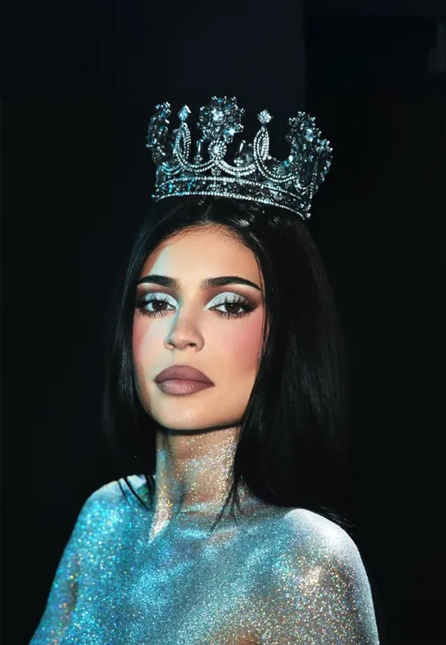 King Kylie Collection Eyeshadow Palette, 8.5g – image 6