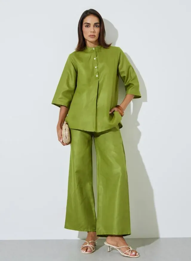 Green Solid Stand Collar Top and Wide Leg Trousers Modest Set