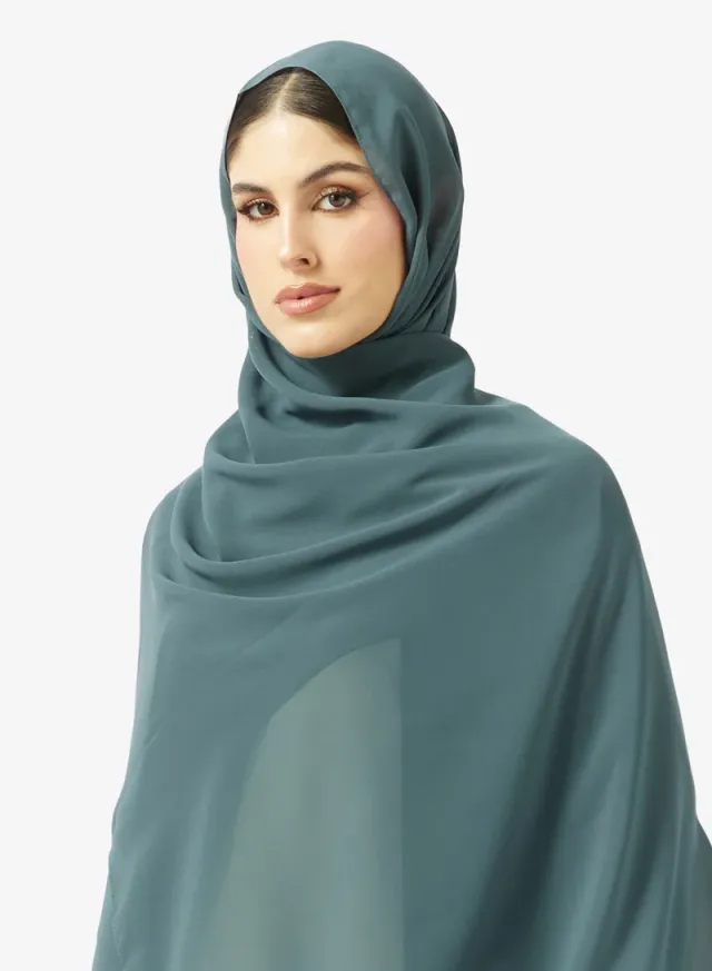 عباية مفتوحة مطرزة بزخارف وياقة على شكل حرف – صورة 3