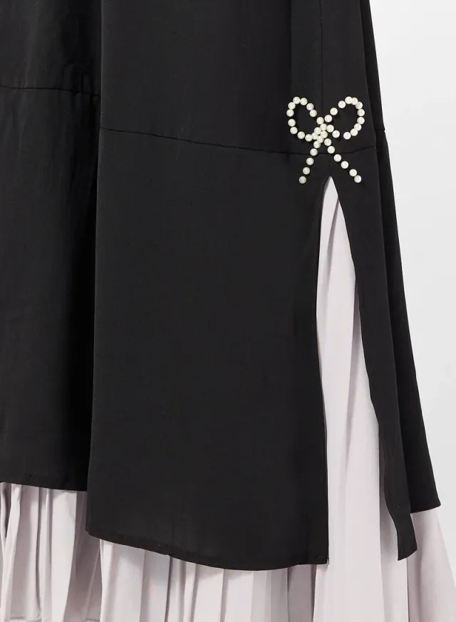 Abaya With Pleated Hem – image 3