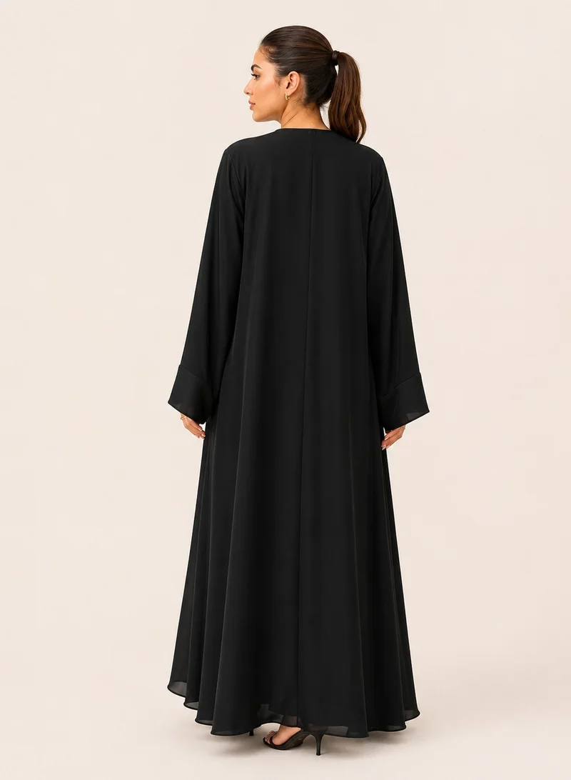 Open Abaya with Full Button Front – Elegant Wide Flare at the Hem