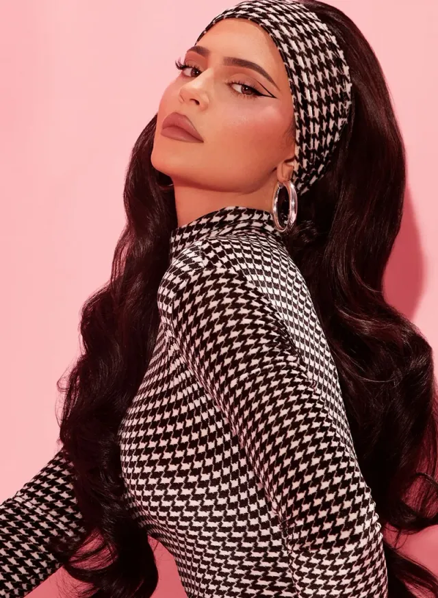 Matte Liquid Lipstick - 707 - Khlo$ – image 7