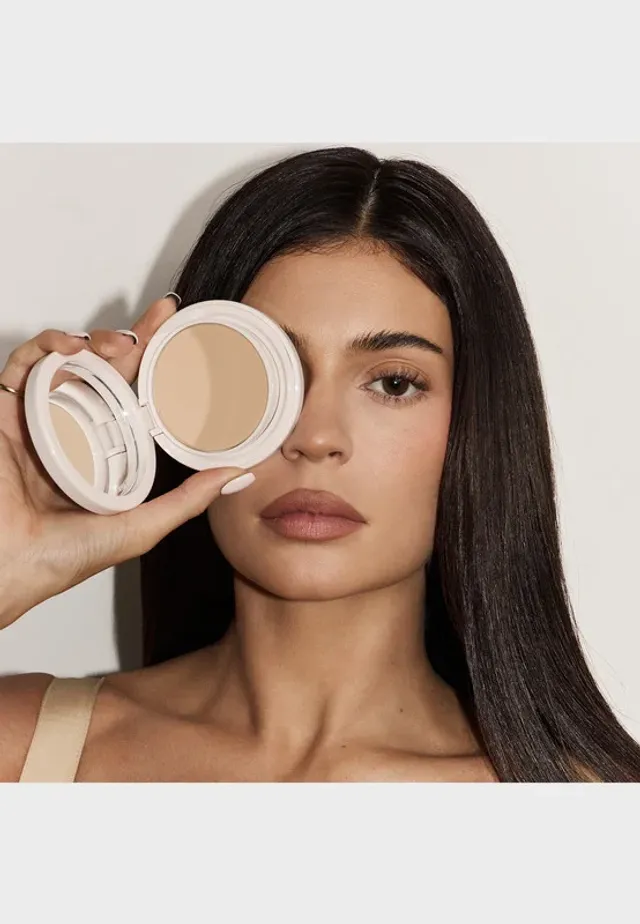 Natural Blur Powder Foundation - 2N, 10g – image 5