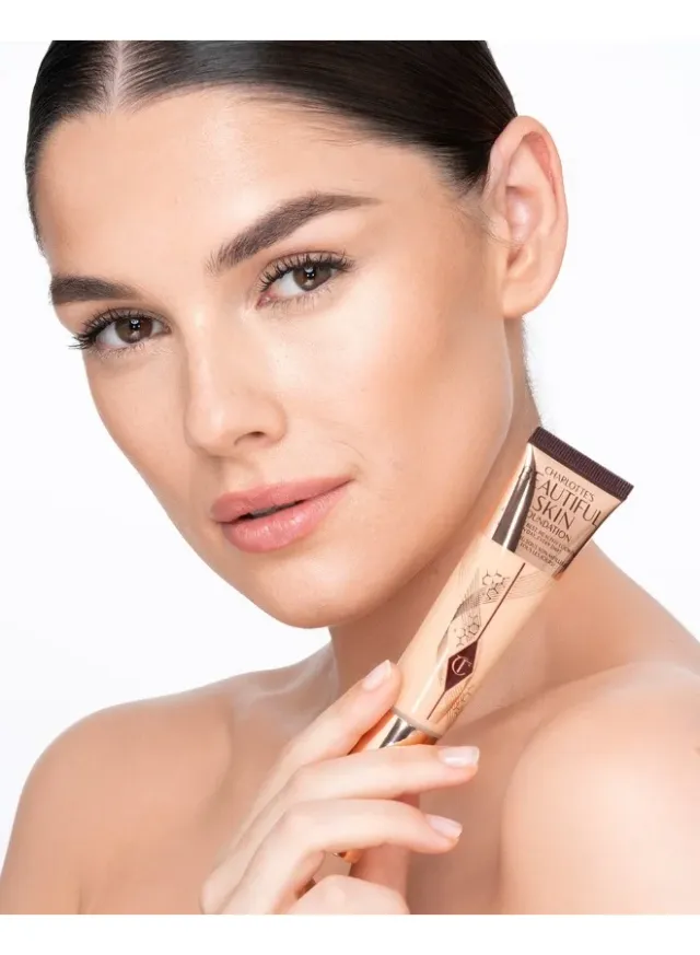 Charlottes Beautiful Skin Foundation - 8 Warm – image 3
