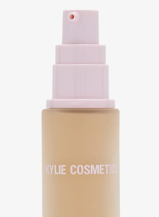 Power Plush Longwear Foundation - 2.5W, 30Ml – image 3
