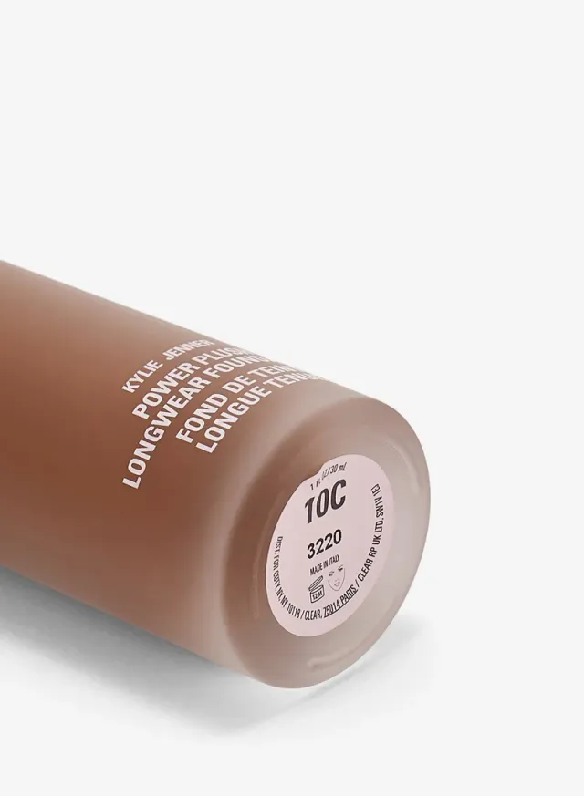 Power Plush Longwear Foundation - 2.5W, 30Ml – image 4