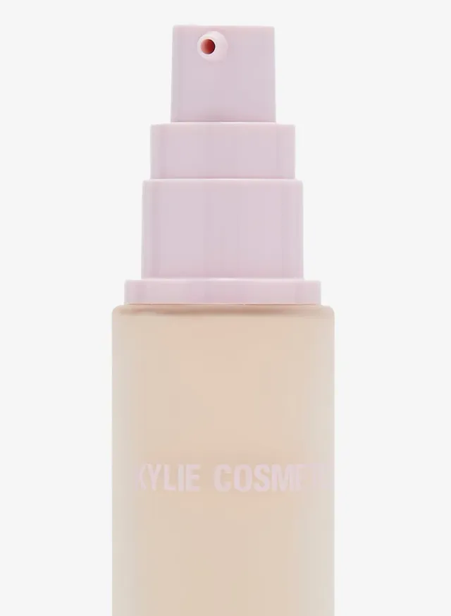 Power Plush Longwear Foundation - 2.5W, 30Ml – image 3