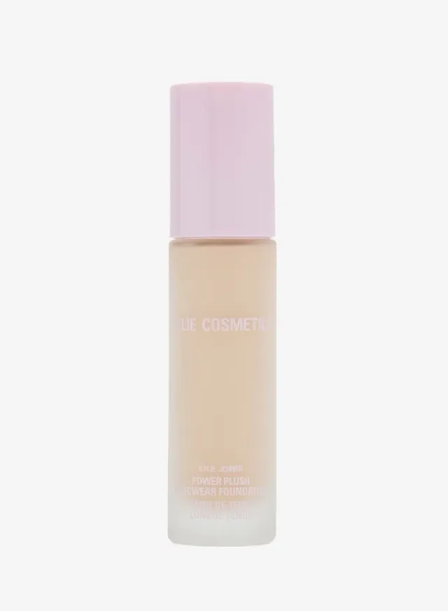 Power Plush Longwear Foundation - 2.5W, 30Ml – image 2