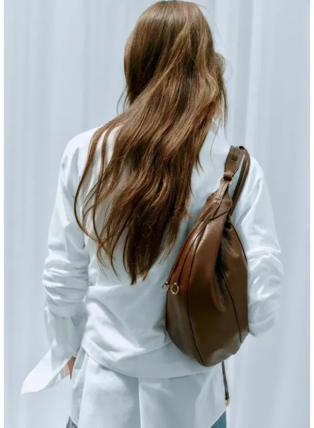 Oval Shoulder Bag – image 2