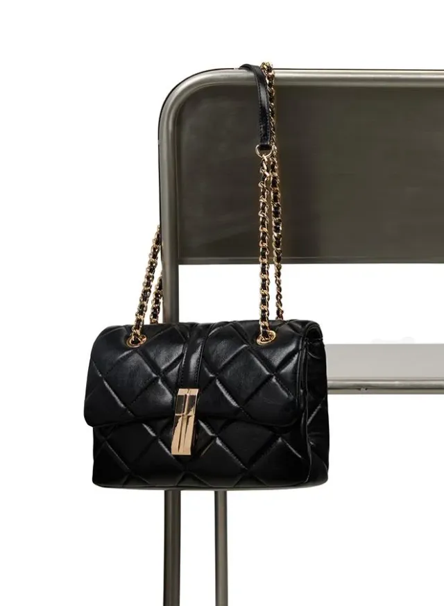 Aliciequilted Ladies Black Sling Bag – image 5
