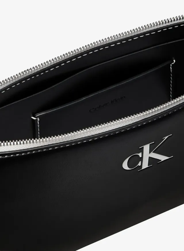 Contrast Logo Convertible Crossbody Bag – image 3